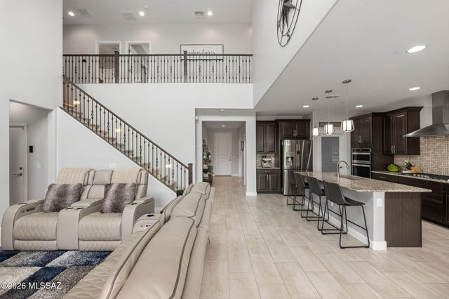 5648 S Saguaro Wash Trail, Tucson, AZ 85747