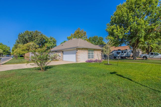 2610 Silver Valley LN, Georgetown, TX 78626