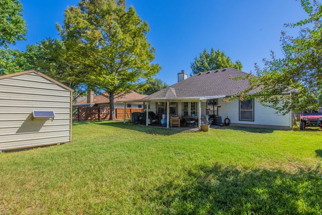 2610 Silver Valley LN, Georgetown, TX 78626