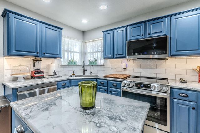 2610 Silver Valley LN, Georgetown, TX 78626