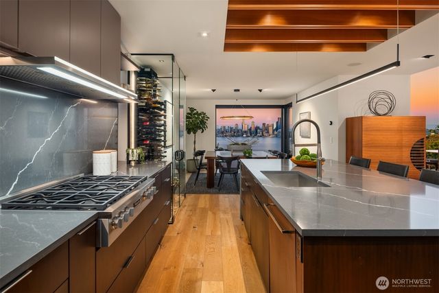 1502 Palm Avenue SW, Seattle, WA 98116