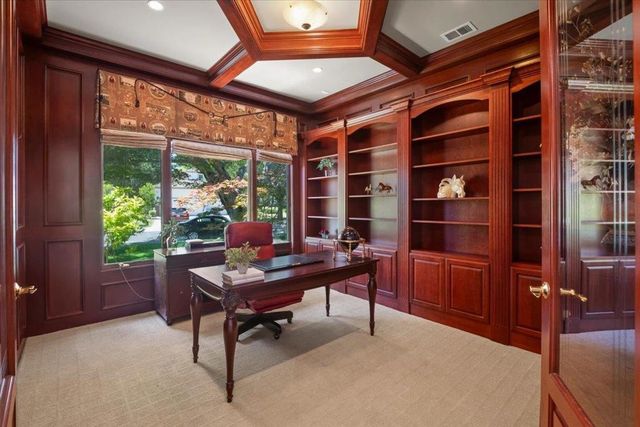 15863 Mina Way, Saratoga, CA 95070