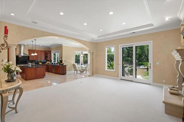 15863 Mina Way, Saratoga, CA 95070