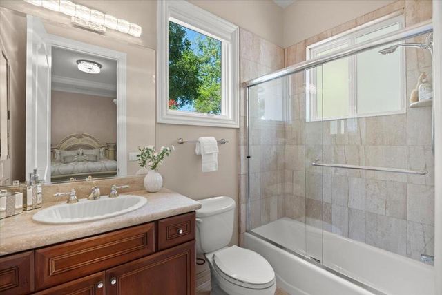 15863 Mina Way, Saratoga, CA 95070