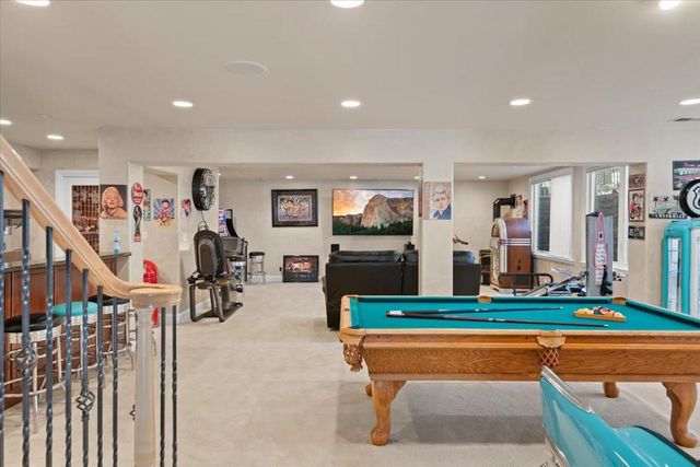15863 Mina Way, Saratoga, CA 95070