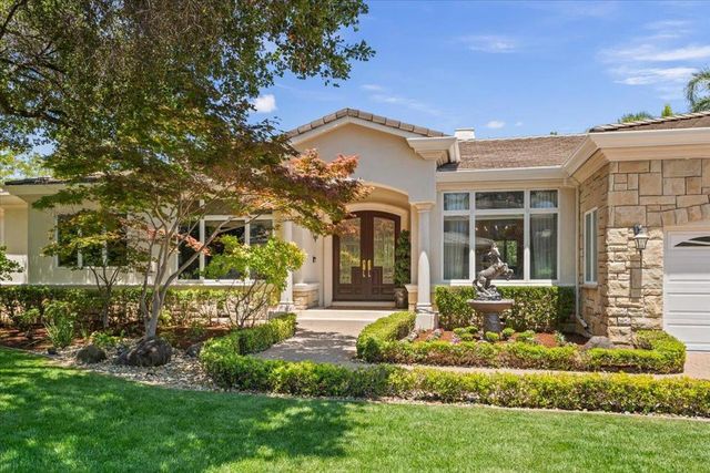 15863 Mina Way, Saratoga, CA 95070