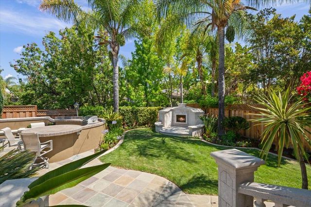 15863 Mina Way, Saratoga, CA 95070