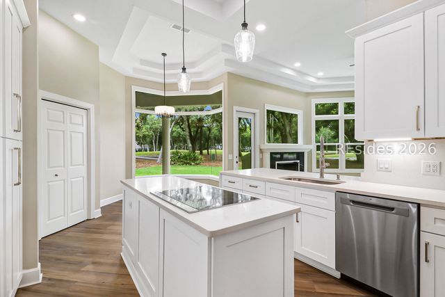 60 Wedgefield Dr, Hilton Head Island, SC 29926