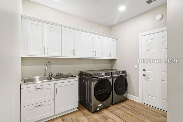 60 Wedgefield Dr, Hilton Head Island, SC 29926