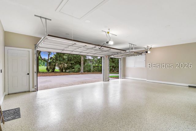 60 Wedgefield Dr, Hilton Head Island, SC 29926