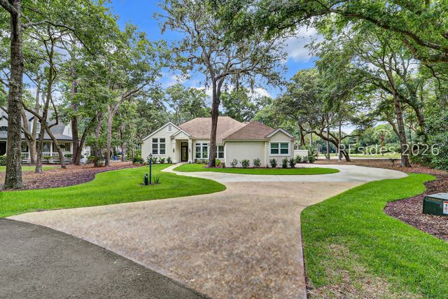 60 Wedgefield Dr, Hilton Head Island, SC 29926