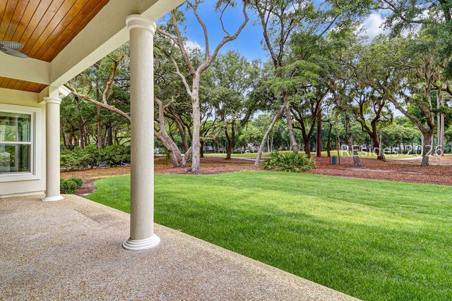 60 Wedgefield Dr, Hilton Head Island, SC 29926