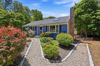 19 Ivest Circle, East Falmouth, MA 02536