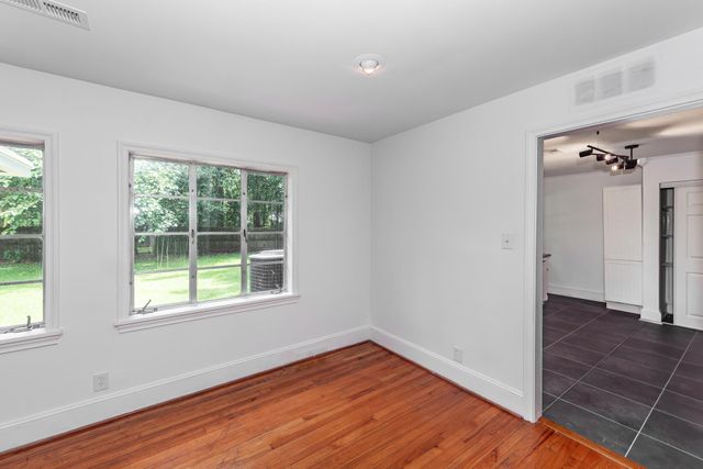 1315 S Sherwood Drive, Charleston, SC 29407