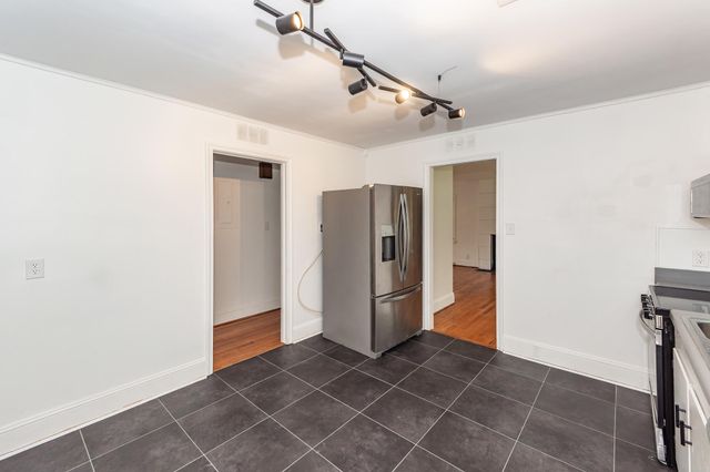 1315 S Sherwood Drive, Charleston, SC 29407