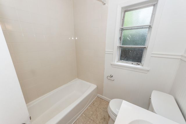 1315 S Sherwood Drive, Charleston, SC 29407