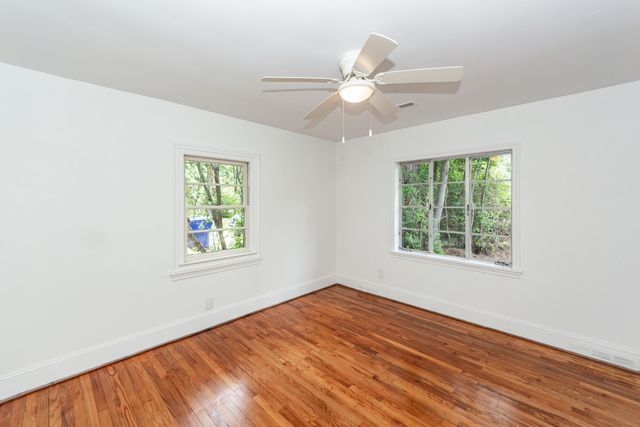 1315 S Sherwood Drive, Charleston, SC 29407