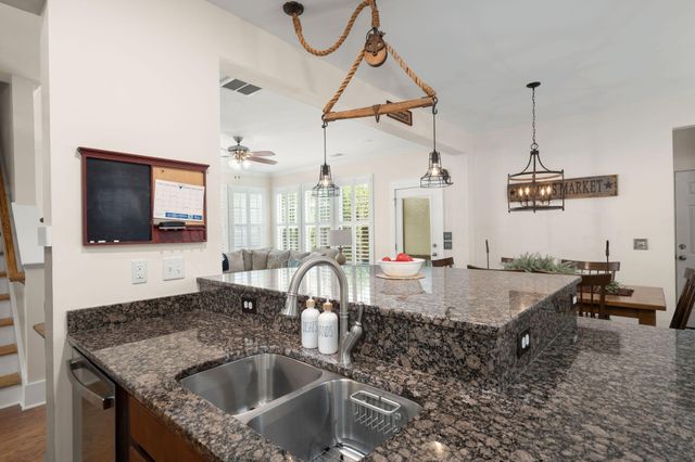 178 Bateaux Drive, Summerville, SC 29483