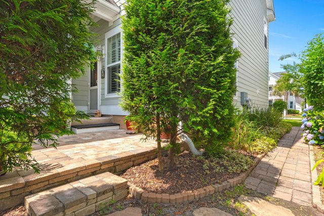 178 Bateaux Drive, Summerville, SC 29483