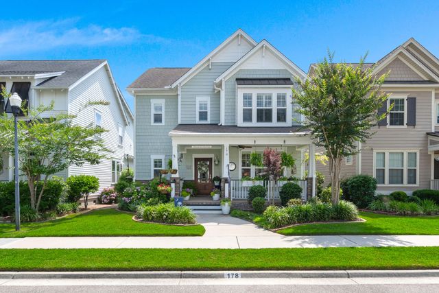 178 Bateaux Drive, Summerville, SC 29483