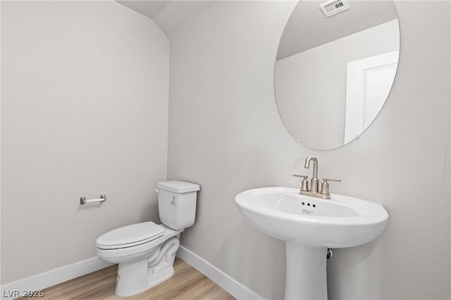 8629 Ensworth Street 105, Las Vegas, NV 89123