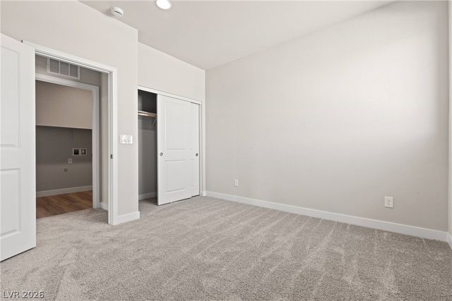 8629 Ensworth Street 105, Las Vegas, NV 89123