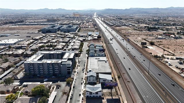 8629 Ensworth Street 105, Las Vegas, NV 89123