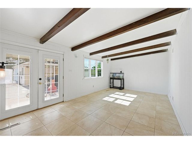 2309 Newark St, Aurora, CO 80010