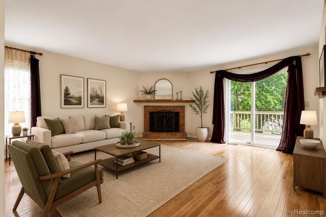 34903 Pennington Drive, Farmington Hills, MI 48335