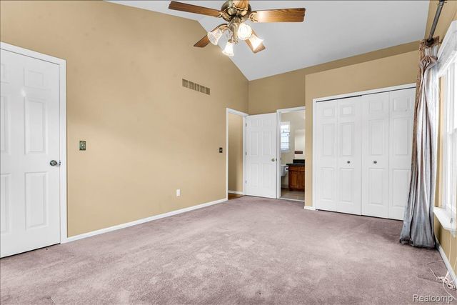 34903 Pennington Drive, Farmington Hills, MI 48335