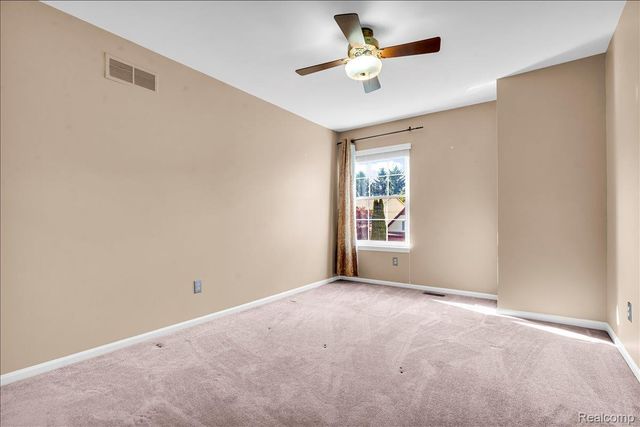 34903 Pennington Drive, Farmington Hills, MI 48335