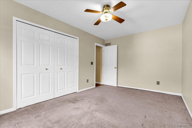 34903 Pennington Drive, Farmington Hills, MI 48335