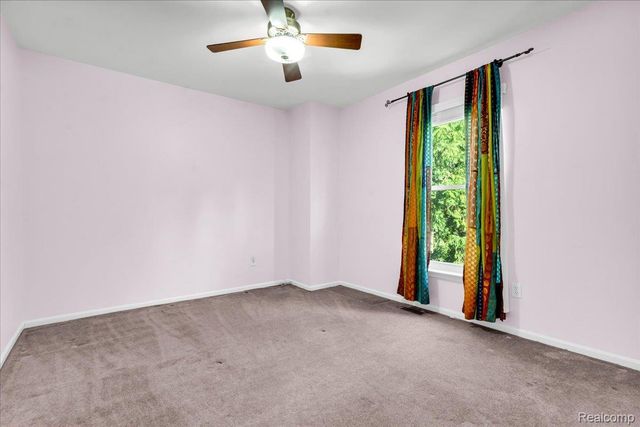 34903 Pennington Drive, Farmington Hills, MI 48335