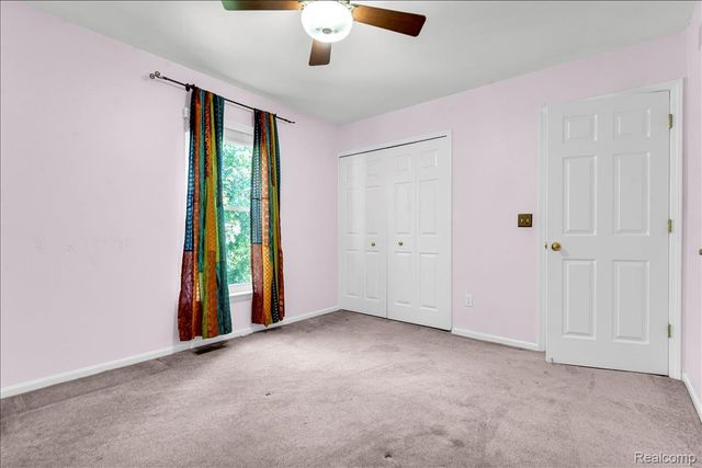 34903 Pennington Drive, Farmington Hills, MI 48335