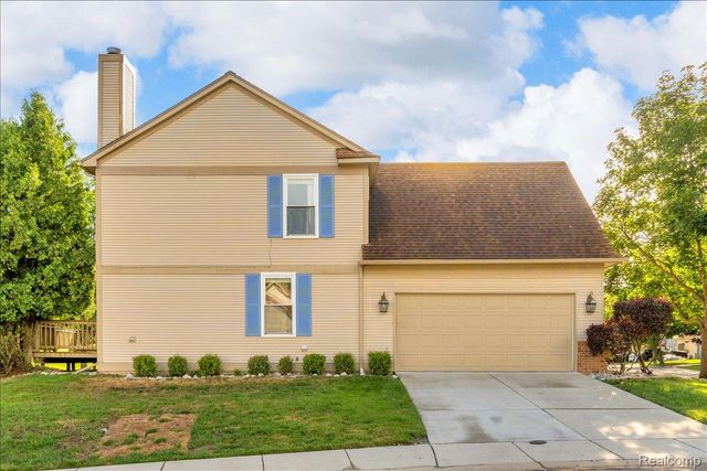 34903 Pennington Drive, Farmington Hills, MI 48335