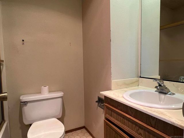 10814 Riderwood Terrace D, Santee, CA 92071