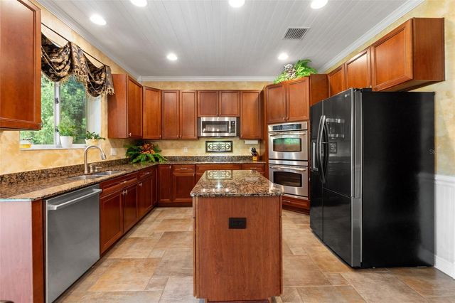 7445 MINNOW BROOK WAY, Land O Lakes, FL 34637