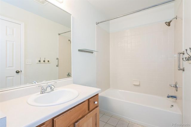 2604 S Dunkirk Court, Aurora, CO 80013