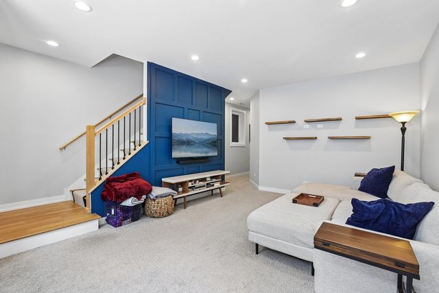 1822 S Throop Street 1, Chicago, IL 60608