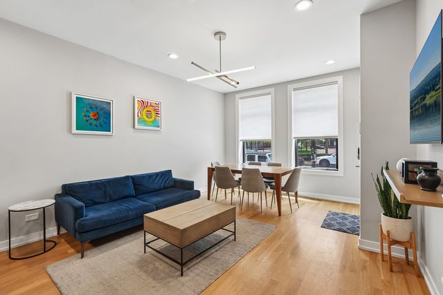 1822 S Throop Street 1, Chicago, IL 60608