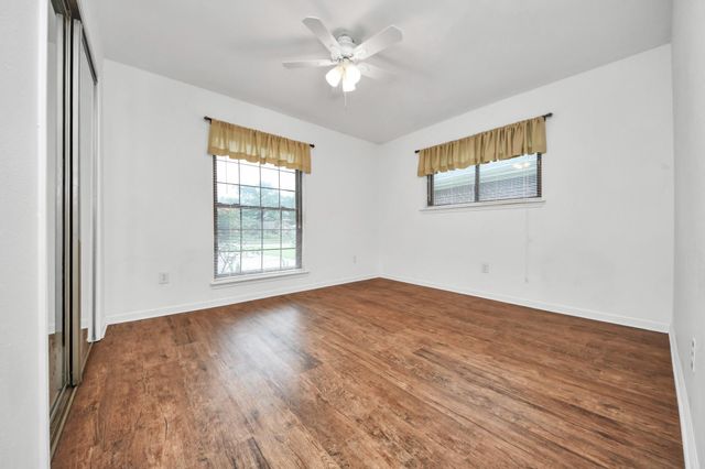 1823 Rock Fence Drive, Richmond, TX 77406