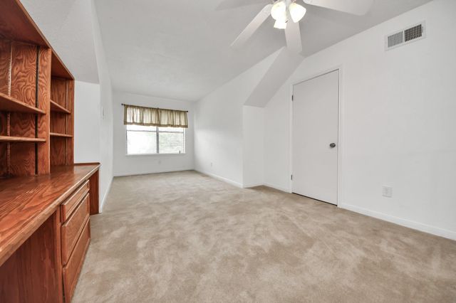 1823 Rock Fence Drive, Richmond, TX 77406