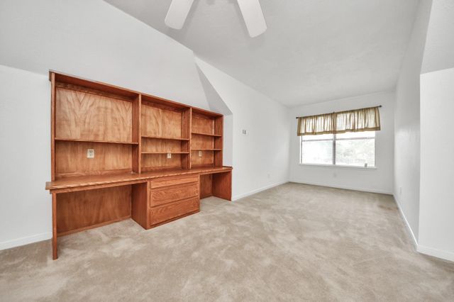 1823 Rock Fence Drive, Richmond, TX 77406