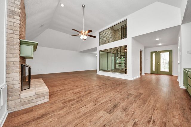 1823 Rock Fence Drive, Richmond, TX 77406