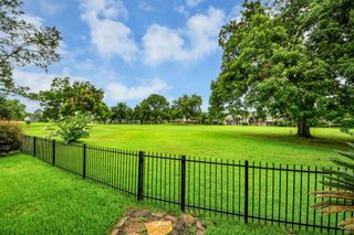 1823 Rock Fence Drive, Richmond, TX 77406