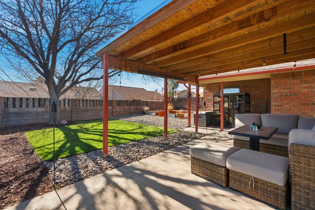 6912 Sweetbrier Avenue NW, Albuquerque, NM 87120