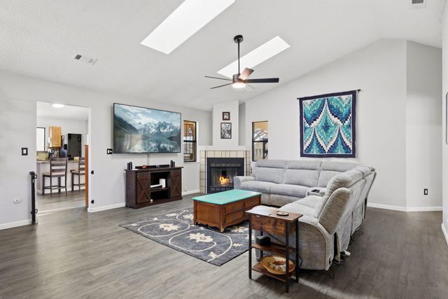 6912 Sweetbrier Avenue NW, Albuquerque, NM 87120