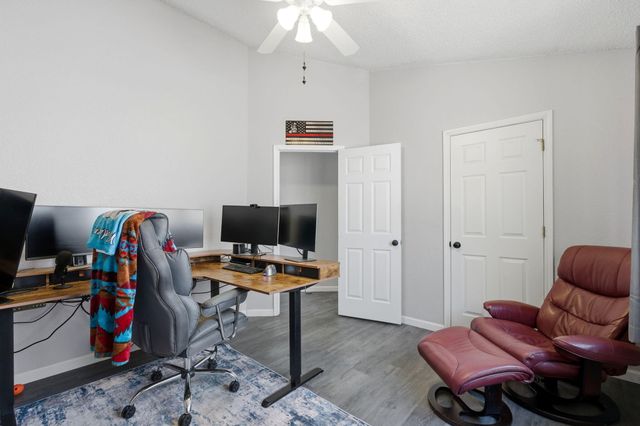 6912 Sweetbrier Avenue NW, Albuquerque, NM 87120