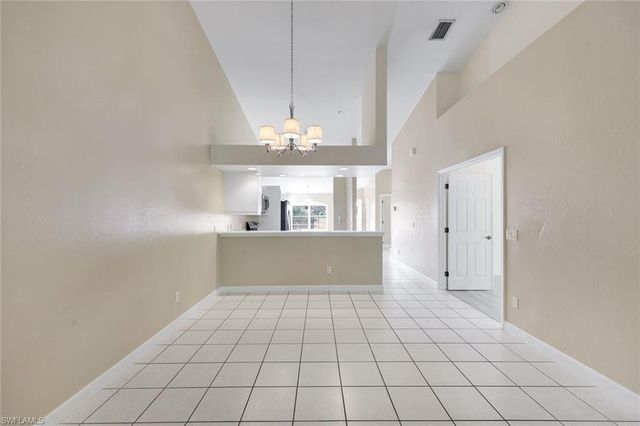 2055 Cascades DR 6, Naples, FL 34112