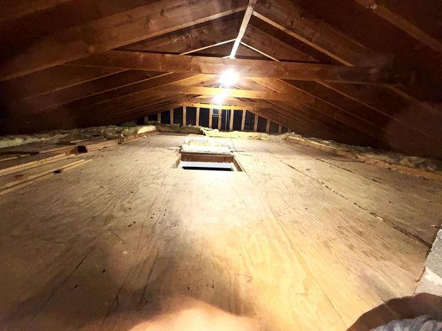 21 Kenosha Drive, Madison, WI 53705